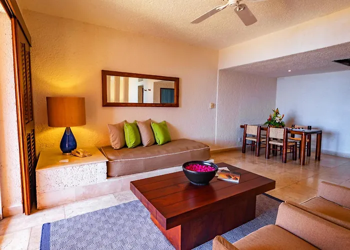 Las Brisas Ixtapa