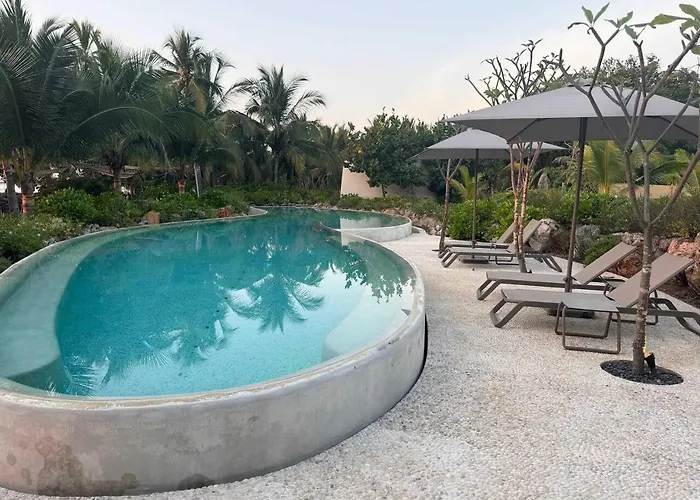 Luxury Oceanfront At Majahua